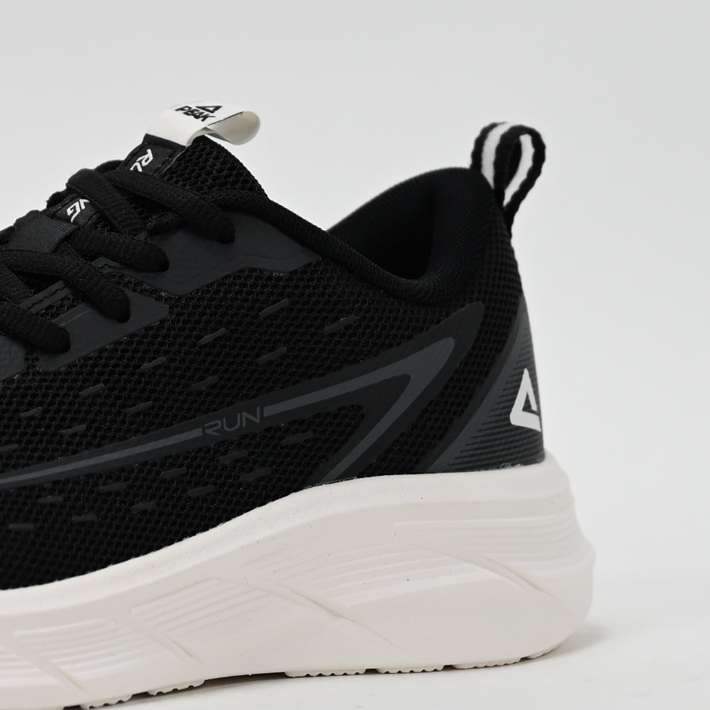 PEAK FOOTWEAR Référence : EXT262487H-Z497