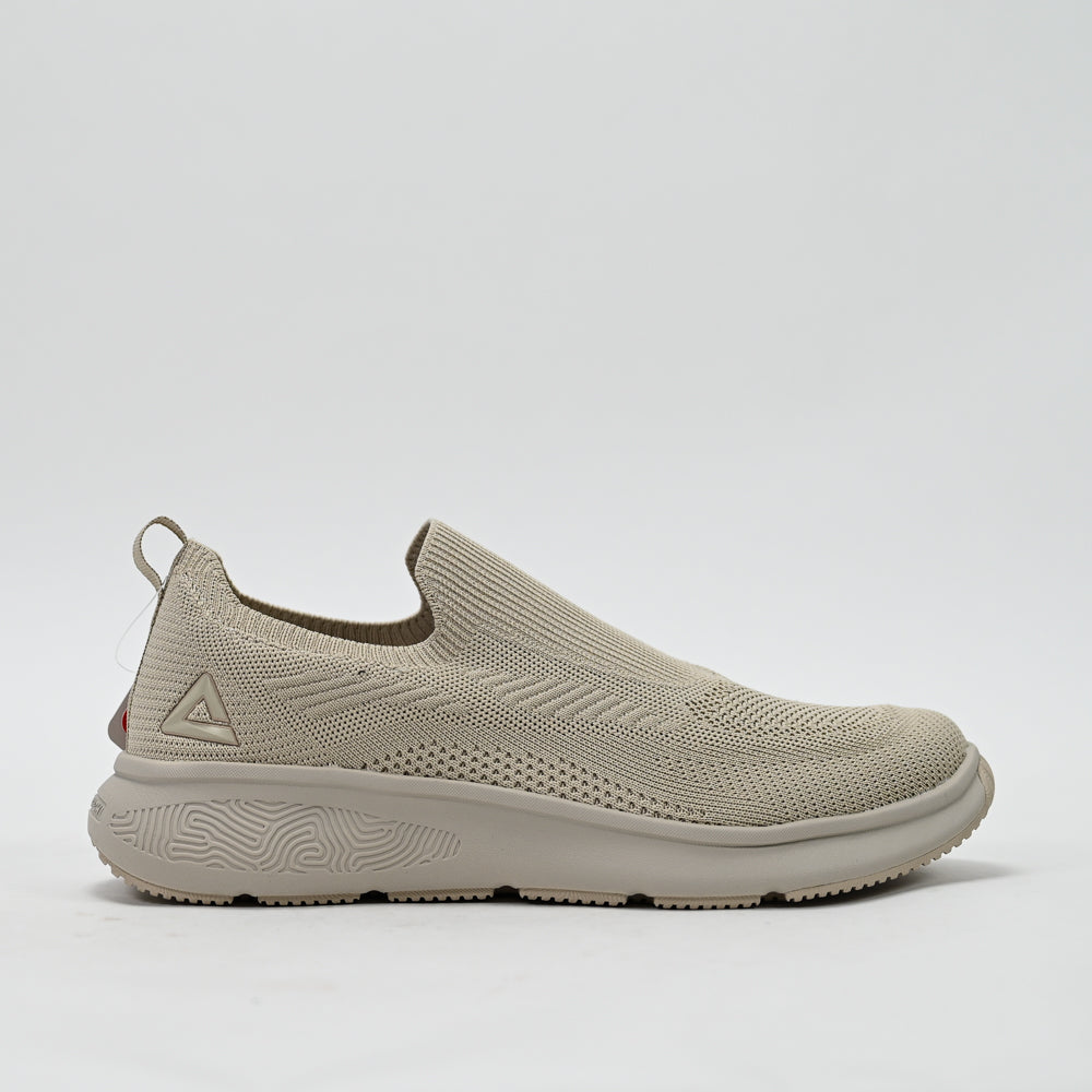 PEAK FOOTWEAR Référence : EWT59517J-0080