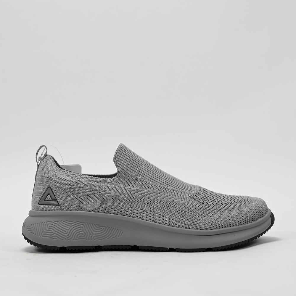 PEAK FOOTWEAR Référence : EWT59517J-0029