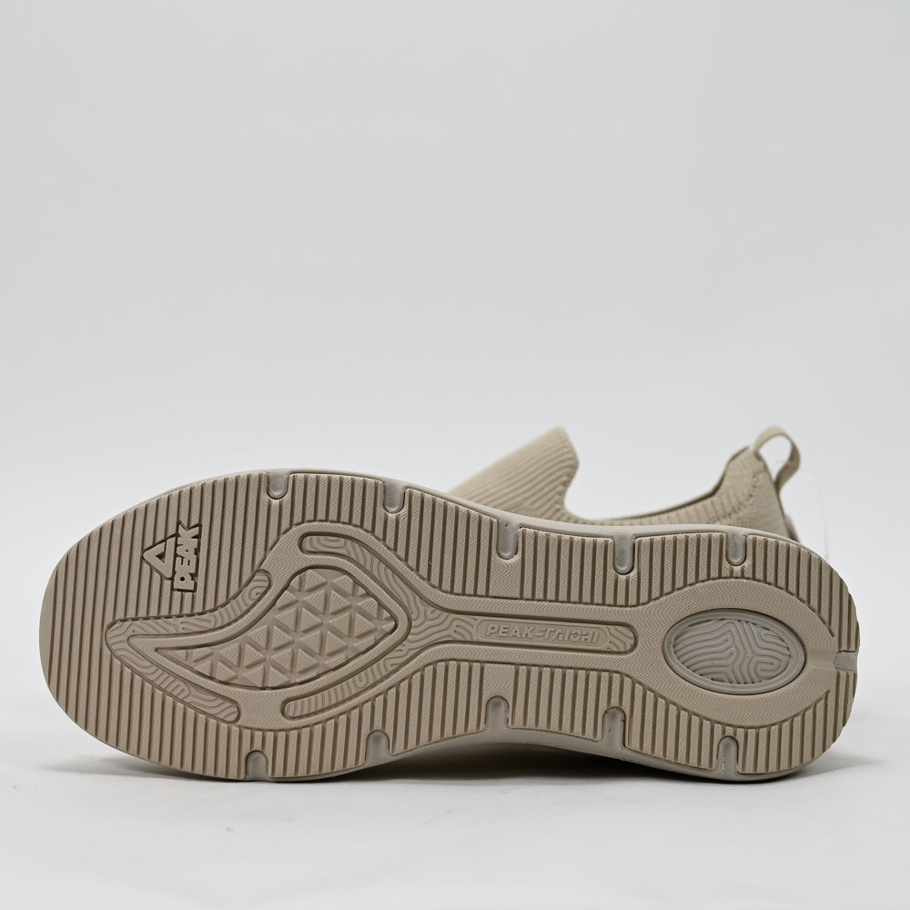 PEAK FOOTWEAR Référence : EWT59517J-0080