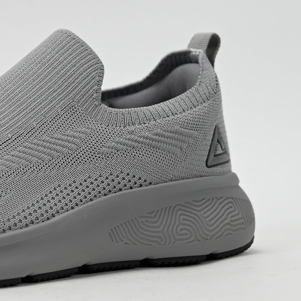 PEAK FOOTWEAR Référence : EWT59517J-0029